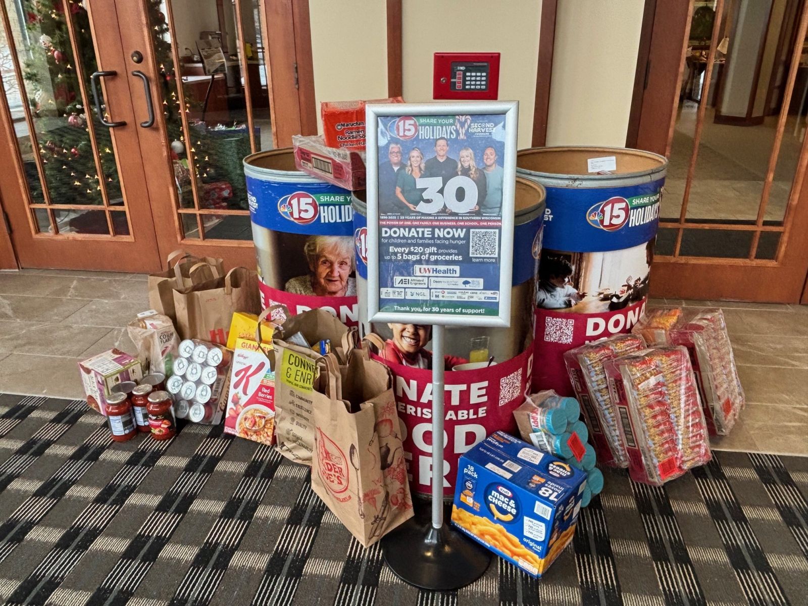 Oak Bank Share Your Holiday Collection Site